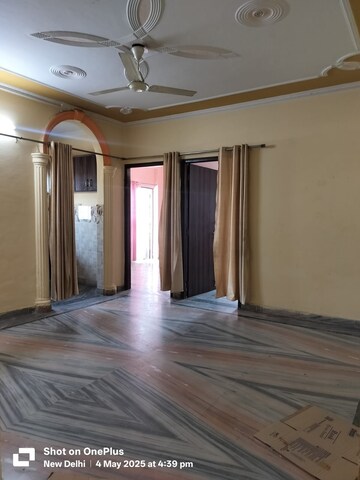 Room in 2 BHK Builder Floor at Chattarpur – for Rent