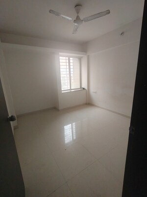 Room in 2 BHK Apartment at Majestique 38 Park Majestique, Undri – for Sale