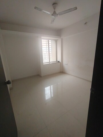 Room in 2 BHK Apartment at Majestique 38 Park Majestique, Undri – for Sale