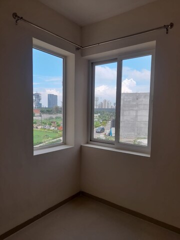 Room in 2 BHK Apartment at Ireo Uptown, Sector 66 – for Rent