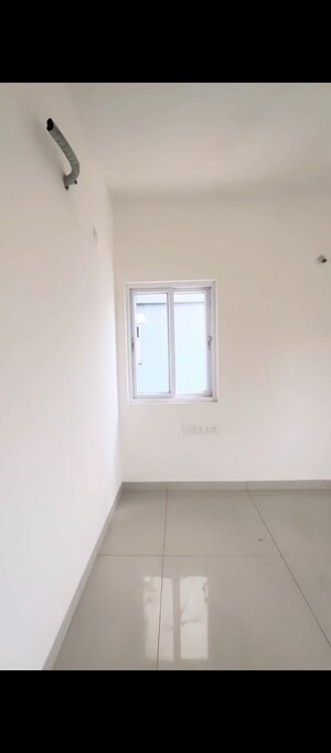 Room in 3.5 BHK Apartment at Prestige Tranquil, Kokapet – for Sale