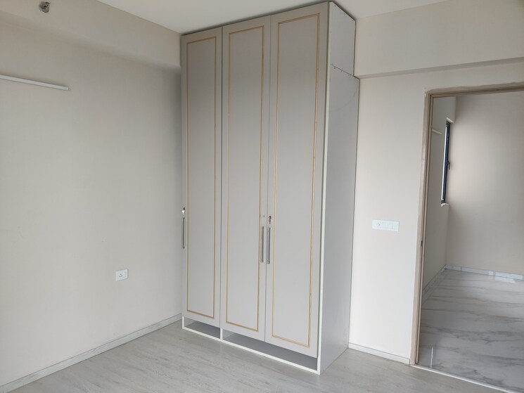 Room, smart-world-orchard 3 Bedroom 1630 Sq.Ft. Apartment In Sector 61 Gurgaon 9225782