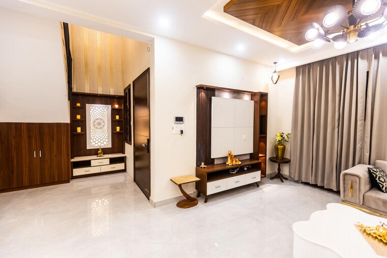 Room, ambala highway 4 Bedroom 111 Sq.Yd. Independent House In Ambala Highway Zirakpur 9225822