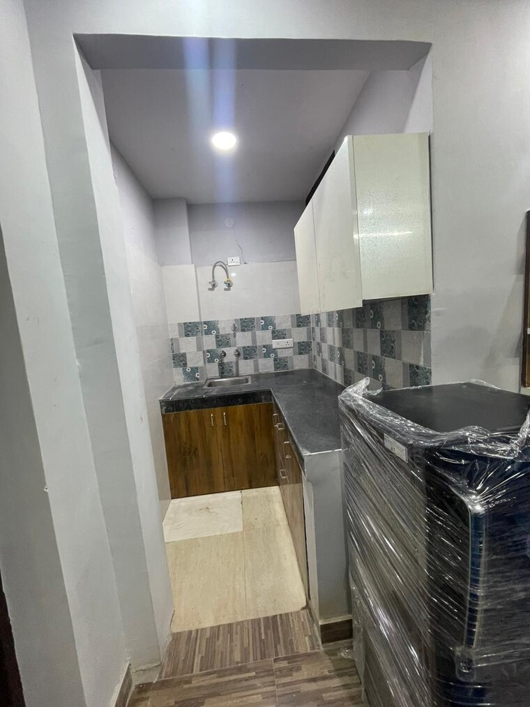 Kitchen, chattarpur 1 Bedroom 480 Sq.Ft. Builder Floor In Chattarpur Delhi 9225884