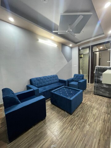 Living Room in 1 BHK Builder Floor at Chattarpur – for Rent