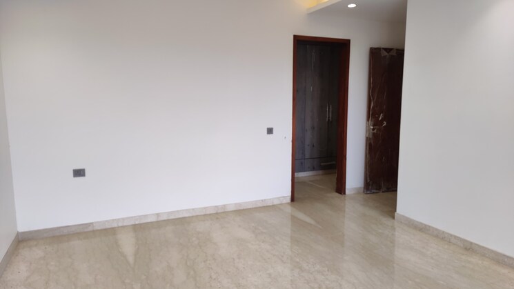 Room, green fields colony 4 Bedroom 2025 Sq.Ft. Builder Floor In Green Fields Colony Faridabad 9225913