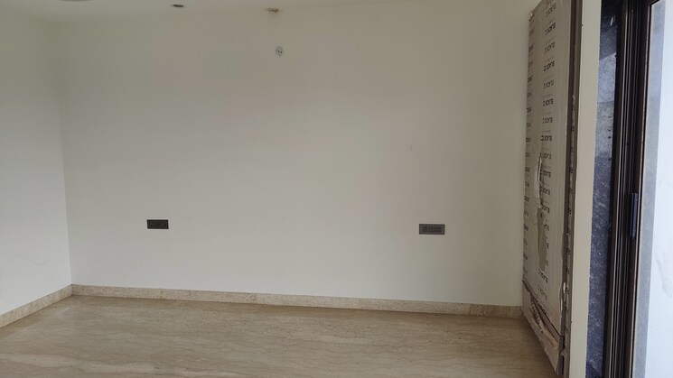 Room, green fields colony 4 Bedroom 2025 Sq.Ft. Builder Floor In Green Fields Colony Faridabad 9225913