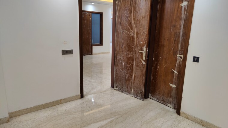 Room, green fields colony 4 Bedroom 2025 Sq.Ft. Builder Floor In Green Fields Colony Faridabad 9225913