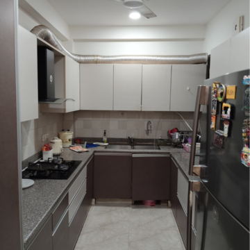 Kitchen in 3 BHK Builder Floor at Kohli One Malibu Town Plot, Sector 47 – for Rent