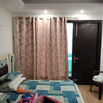 Bedroom in 3 BHK Builder Floor at Kohli One Malibu Town Plot, Sector 47 – for Rent