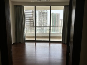 Room in 4 BHK Apartment at M3M Latitude, Sector 65 – for Sale