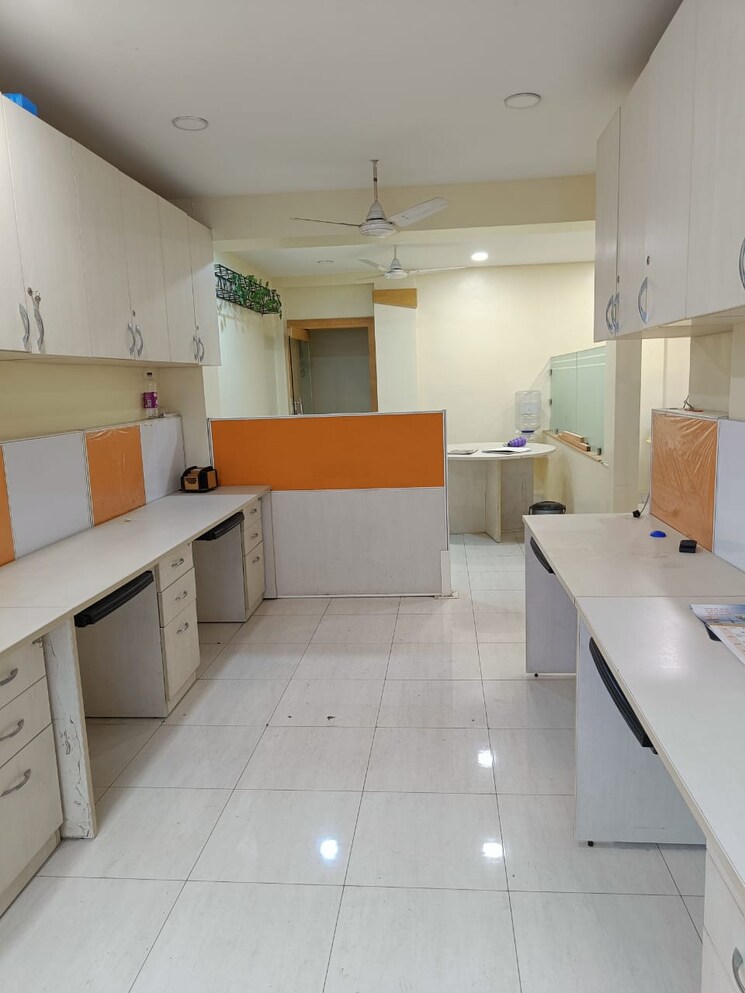 Kitchen, model colony Commercial Office Space 600 Sq.Ft. In Model Colony Pune 9226032