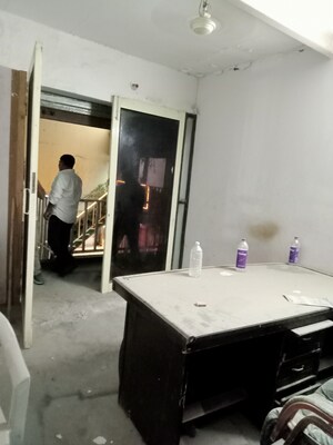 Team Area in  Warehouse at Ignou Road – for Rent