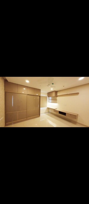 Room in 3.5 BHK Apartment at Prestige Tranquil, Kokapet – for Sale