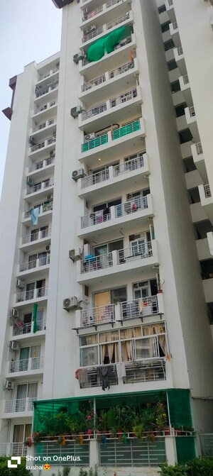 Master Plan in 3 BHK Apartment at Urban Axis Urban Woods, Sushant Golf City – for Rent