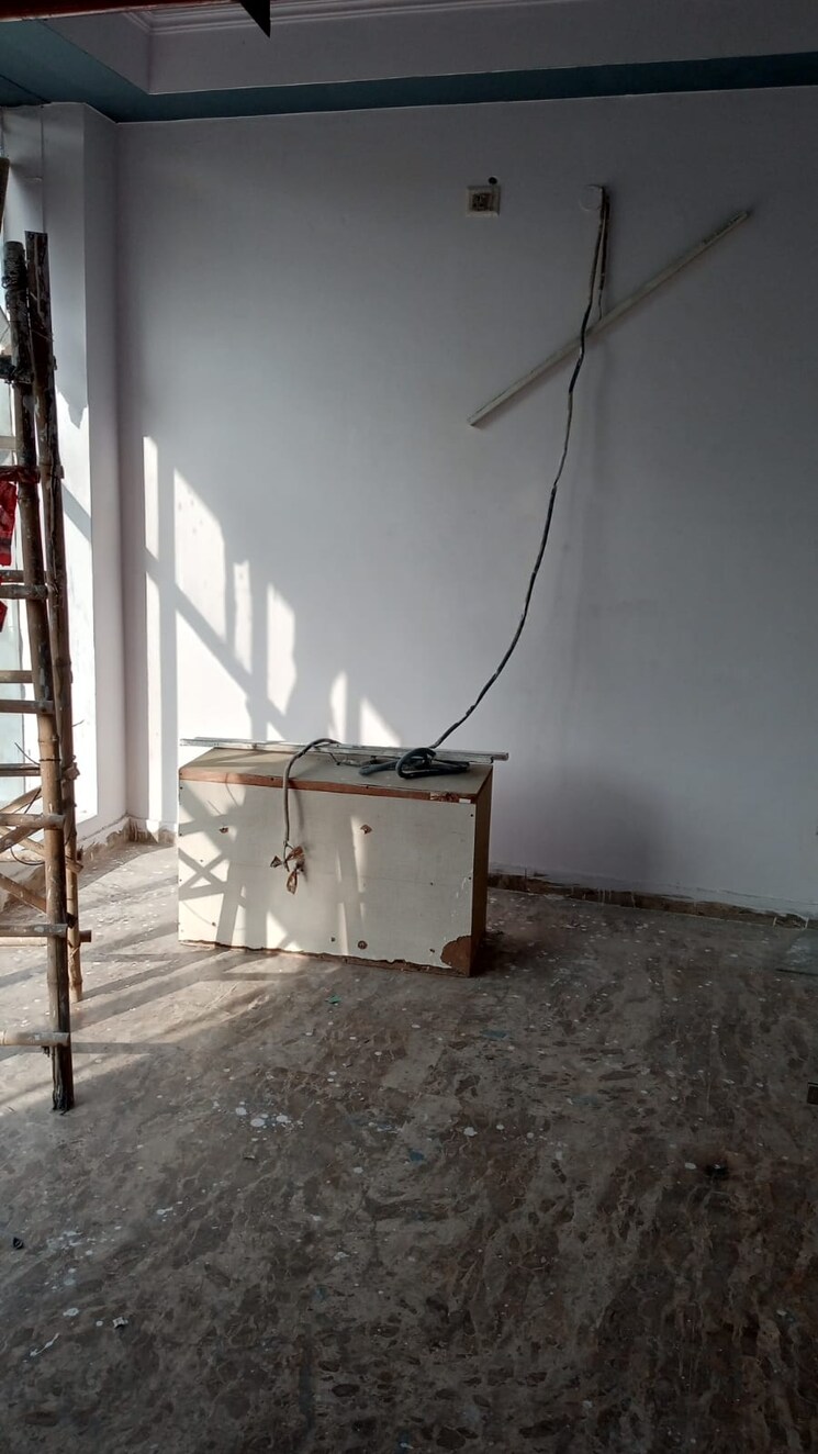 undefined, sector 16 Commercial Office Space 1500 Sq.Ft. In Sector 16 Noida 9226094