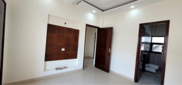 Room in 3 BHK Apartment at Sunny Enclave – for Sale