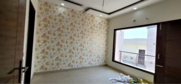 Room in 3 BHK Apartment at Sunny Enclave – for Sale