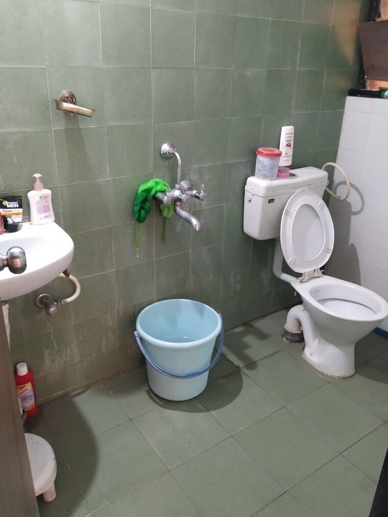 Bathroom, mittal-parkwayz 2 Bedroom 1050 Sq.Ft. Apartment In Wakad Pune 9226097