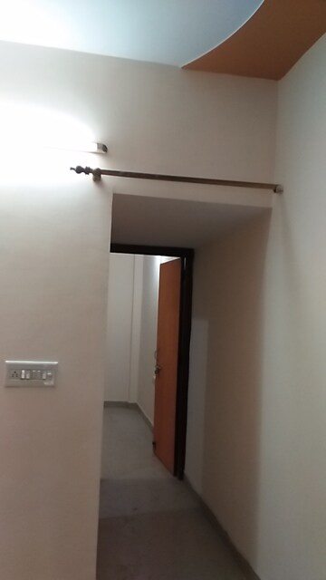 Building Lobby in 1 BHK Builder Floor at Vaishali Sector 3 – for Sale