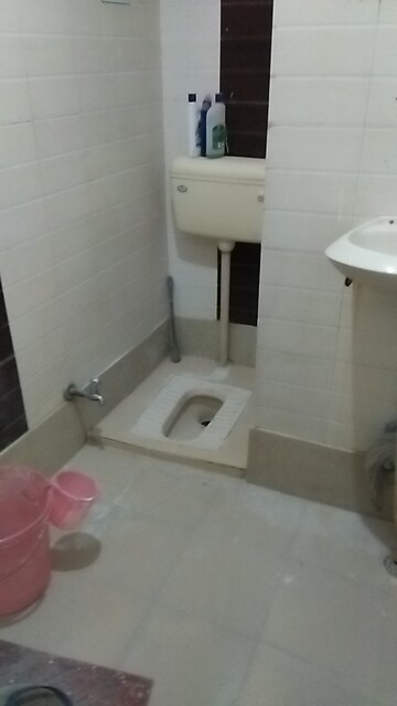 Bathroom in 1 BHK Builder Floor at Vaishali Sector 3 – for Sale