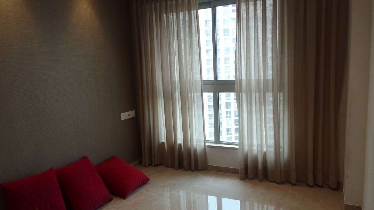 1 BHK 380 Sq.Ft. Apartment in Hiranandani Sorrento