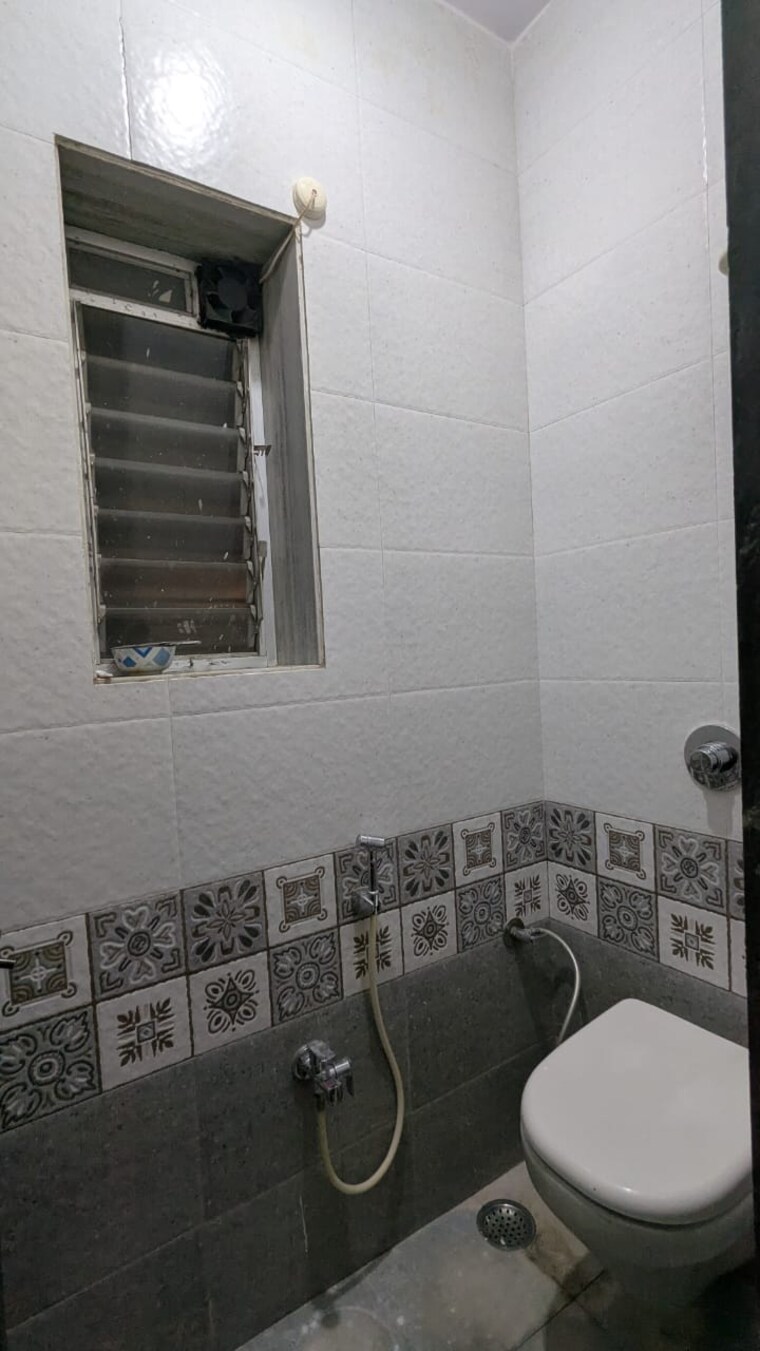 Exterior View, pushpak-chs-vasant-vihar 2 Bedroom 680 Sq.Ft. Apartment In Vasant Vihar Thane 9226157