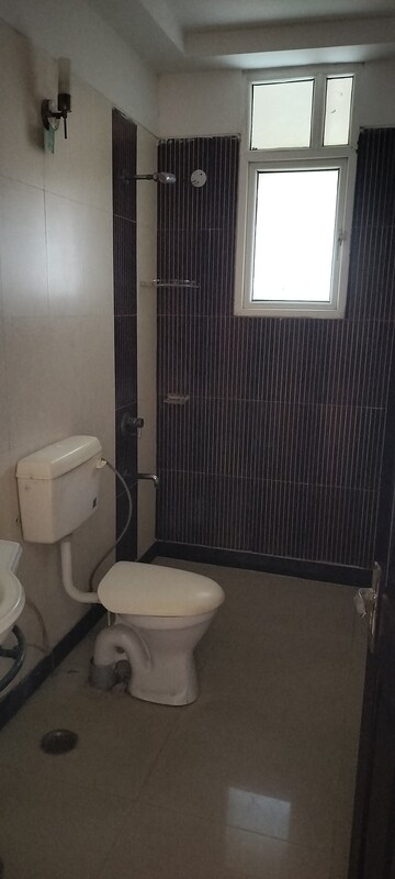 Bathroom in 3 BHK Apartment at Mahagun Morpheus, Sector 50 – for Sale