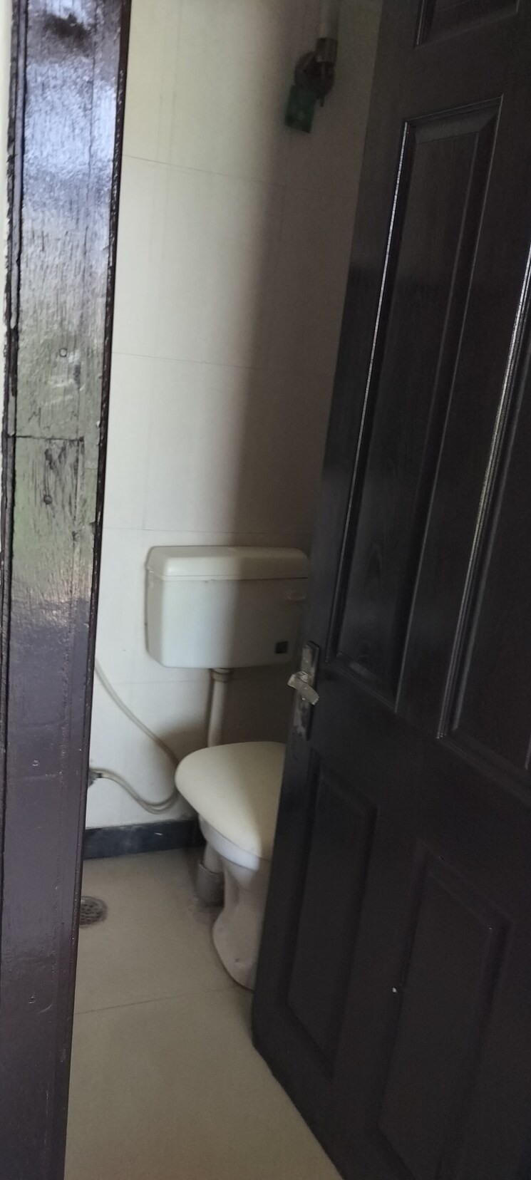 Bathroom, mahagun-morpheus 3 Bedroom 1700 Sq.Ft. Apartment In Sector 50 Noida 9226177