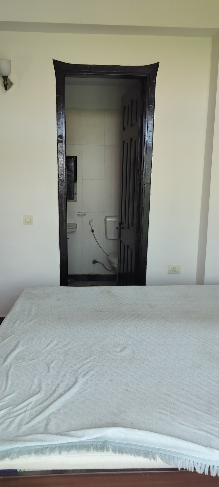 Room, mahagun-morpheus 3 Bedroom 1700 Sq.Ft. Apartment In Sector 50 Noida 9226177