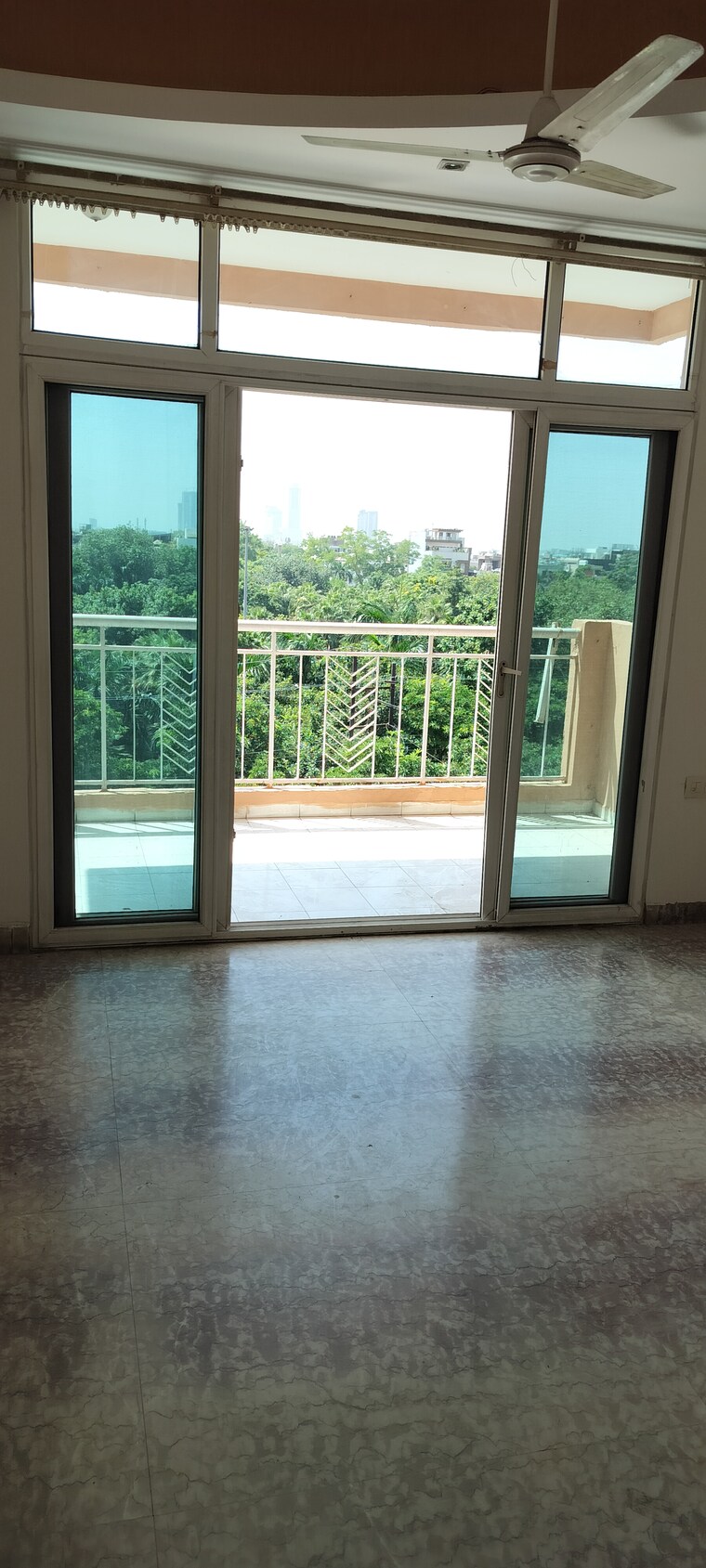 Room, mahagun-morpheus 3 Bedroom 1700 Sq.Ft. Apartment In Sector 50 Noida 9226177