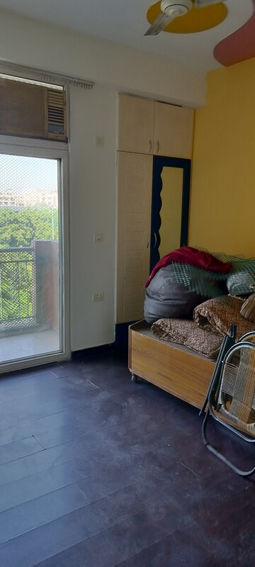 Living Room in 3 BHK Apartment at Mahagun Morpheus, Sector 50 – for Sale