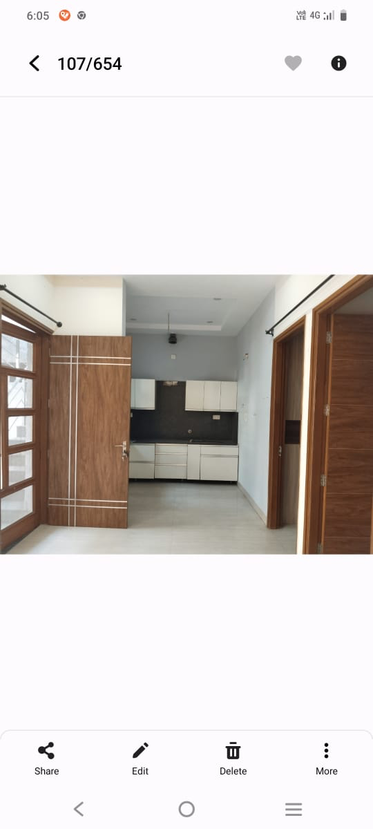 4 BHK + Study Room,Extra Room Independent House For Sale in Sunny Enclave 