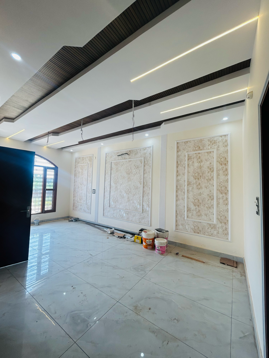 3 BHK + Study Room,Extra Room Apartment For Sale in Sunny Enclave 125