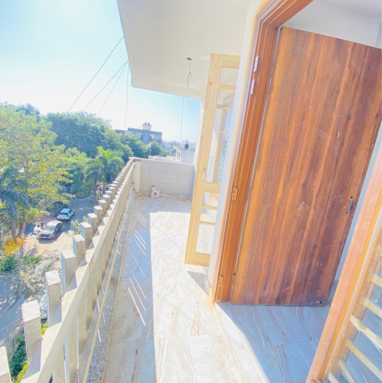 Balcony, sector 23a 2.5 Bedroom 1200 Sq.Ft. Builder Floor In Sector 23a Gurgaon 9226235
