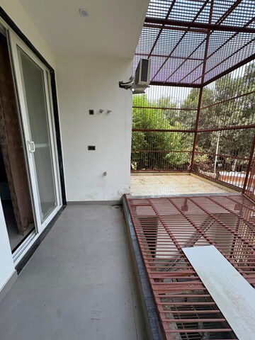 Balcony in 3 BHK Builder Floor at Sushant Lok 3, Sector 57 – for Rent