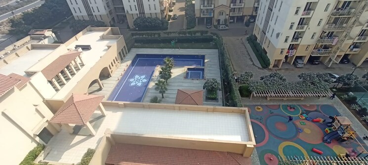 Exterior View, emaar-palm-hills 3.5 Bedroom 1450 Sq.Ft. Apartment In Sector 77 Gurgaon 9226214