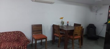 Team Area in 1 BHK Builder Floor at Defence Colony – for Rent