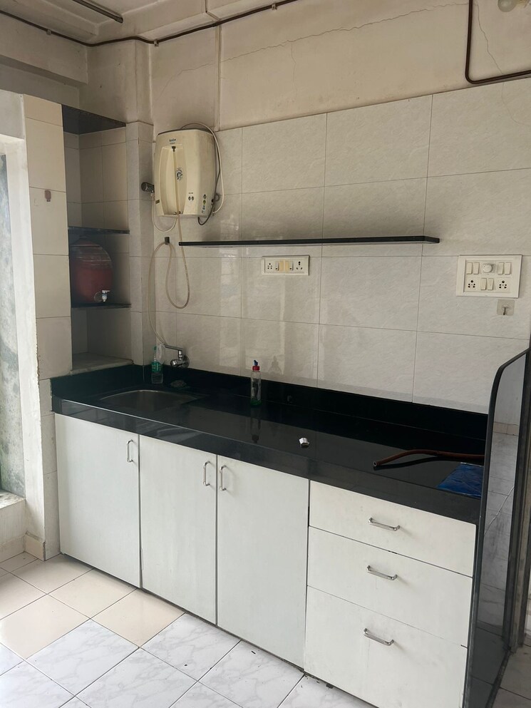 Kitchen, prabhadevi-chs 1 Bedroom 425 Sq.Ft. Apartment In Prabhadevi Mumbai 9226237