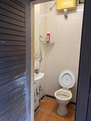 Bathroom in 1 BHK Apartment at Prabhadevi CHS, Prabhadevi – for Rent