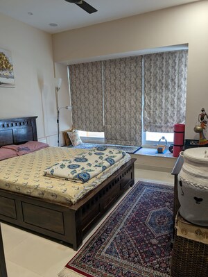 Bedroom in 2.5 BHK Apartment at DB Woods, Goregaon East – for Rent