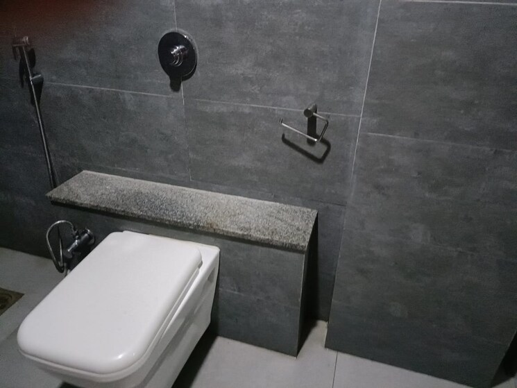 Attached Bathroom, karia-konark-avenue-9 4 Bedroom 3655 Sq.Ft. Villa In Kalyani Nagar Pune 9226257