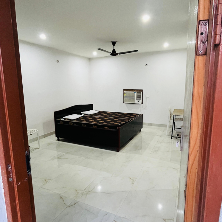 Bedroom, sector 21 1 RK 500 Sq.Ft. Villa In Sector 21 Gurgaon 9226281