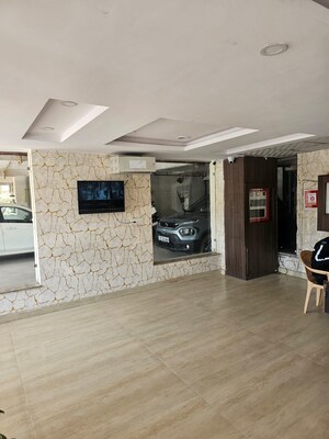 Parking in 3 BHK Apartment at Panchsheel Hynish, Sector 1 Greater Noida – for Sale