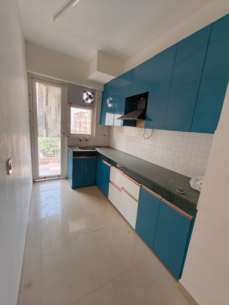 Kitchen, shree-vardhman-green-court 2 Bedroom 690 Sq.Ft. Apartment In Sector 90 Gurgaon 9226298