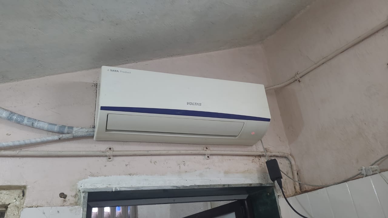 Studio  + Study Room 250 Sq.Ft. Apartment in Chembur Gaothan