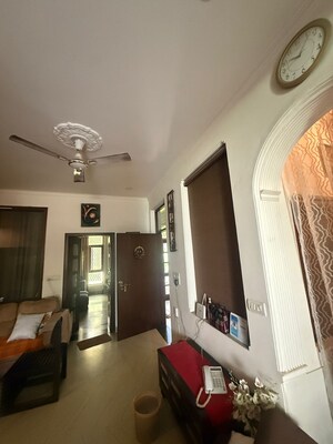 Living Room in 4 BHK Builder Floor at SS Mayfield Gardens, Sector 51 – for Sale