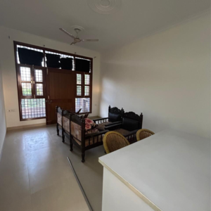 Living Room in 2.5 BHK Villa at Sector 21 – for Rent