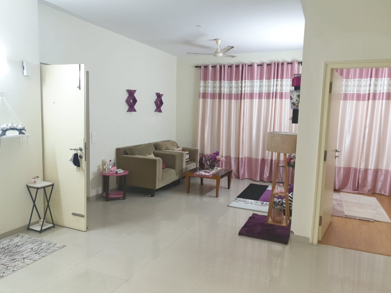 3.5 BHK + Servant Room Apartment For Sale in Emaar Palm Hills