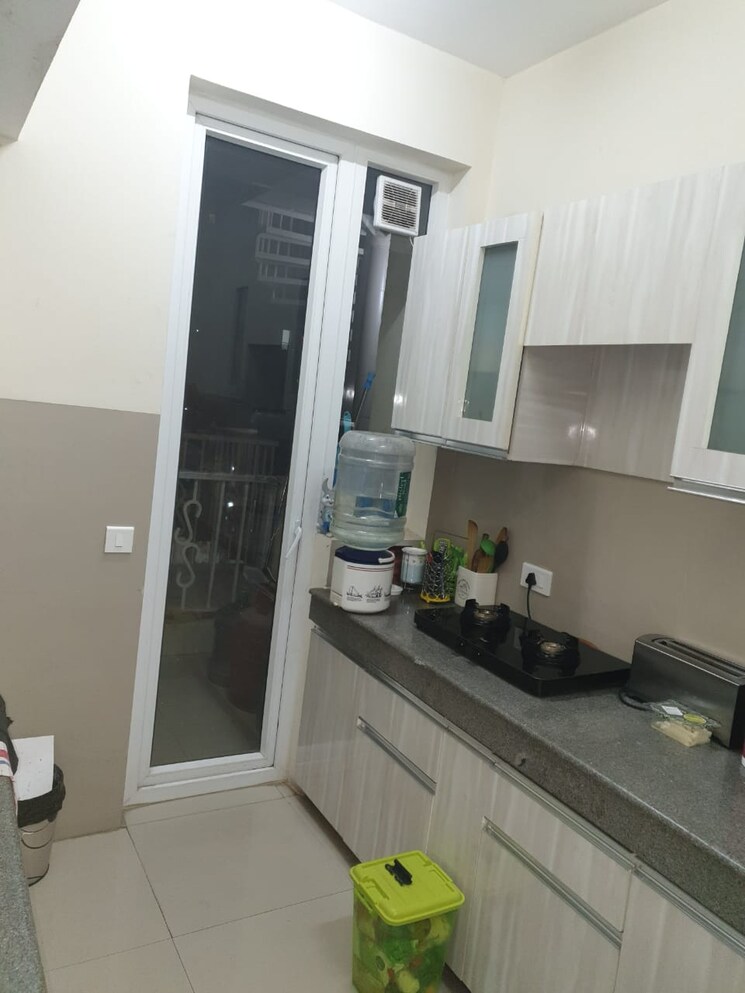 Kitchen, emaar-palm-hills 3.5 Bedroom 1450 Sq.Ft. Apartment In Sector 77 Gurgaon 9226388